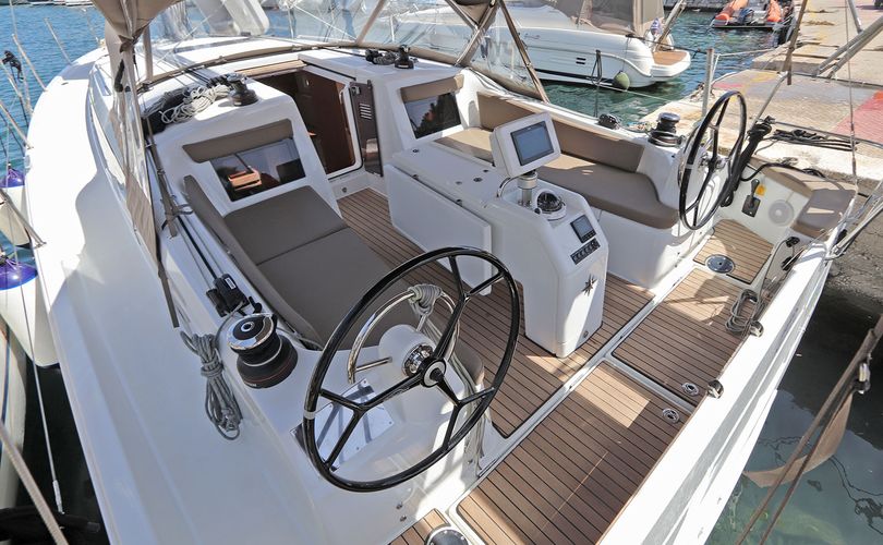 Photo Sun Odyssey 410 (2024)