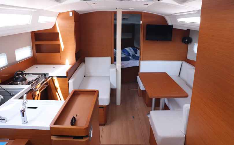 Photo Sun Odyssey 410 (2022)
