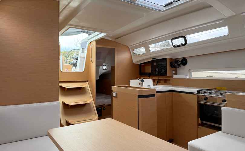 Photo Sun Odyssey 410 (2025)