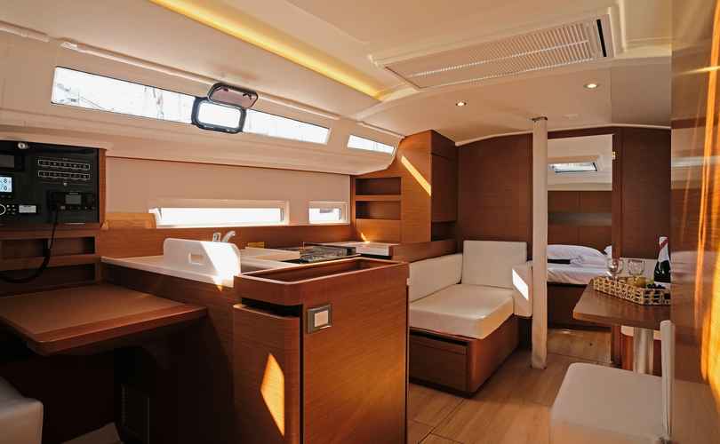 Photo Sun Odyssey 410 (2024)