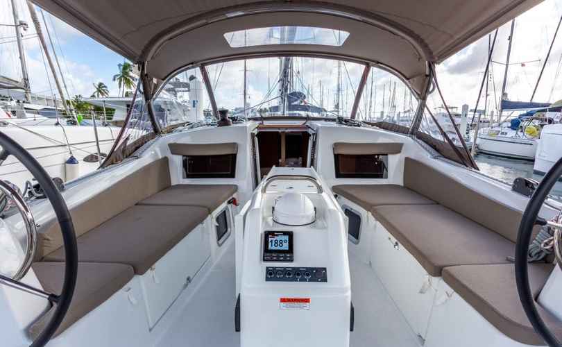 Photo Sun Odyssey 410 (2020)