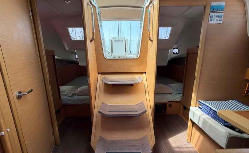 Photo Sun Odyssey 410 (2021)