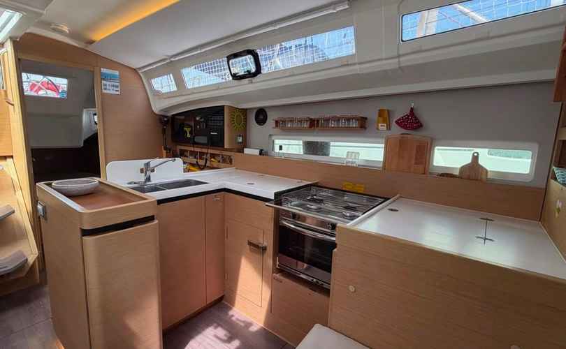 Photo Sun Odyssey 410 (2021)