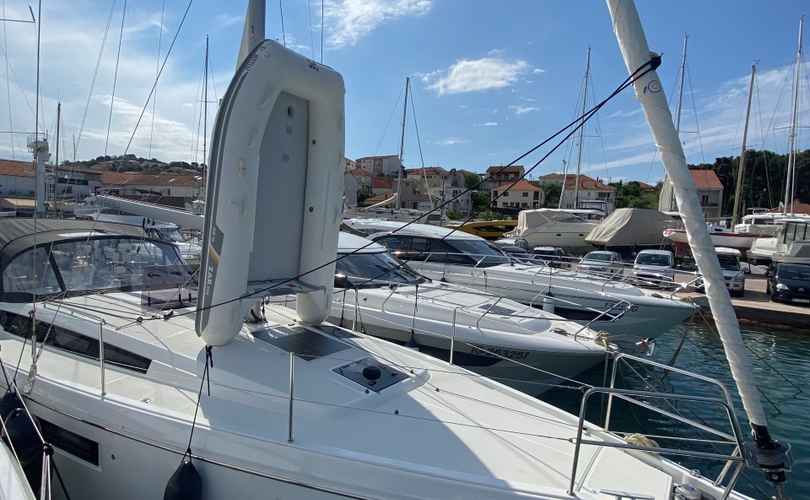 Photo Sun Odyssey 410 (2023)
