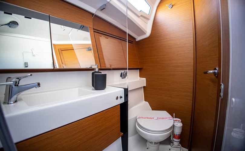 Photo Sun Odyssey 410 (2022)