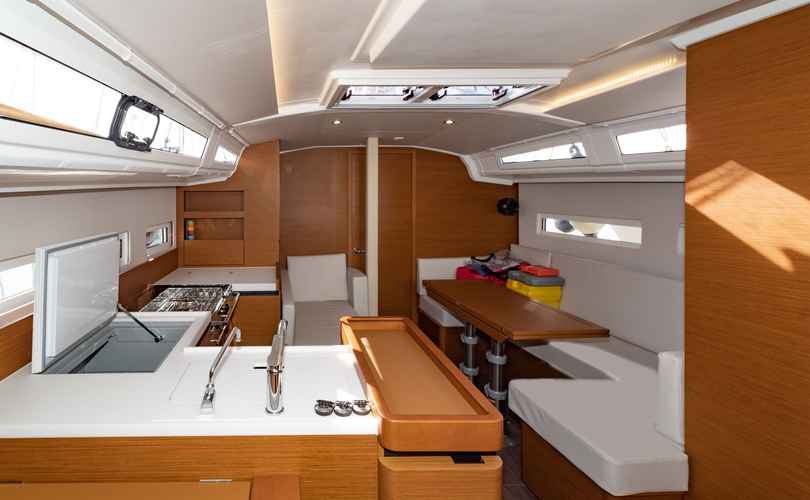 Photo Sun Odyssey 410 (2024)
