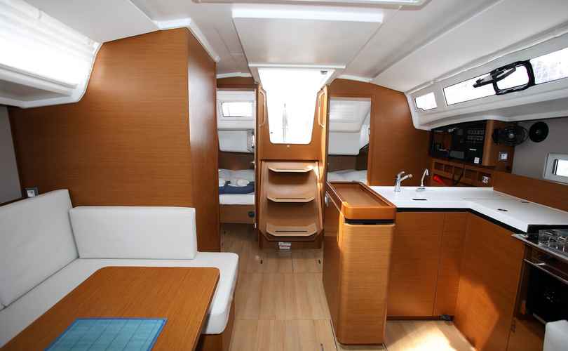 Photo Sun Odyssey 410 (2021)