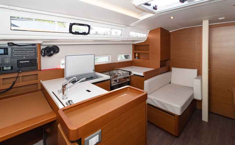 Photo Sun Odyssey 410 (2024)