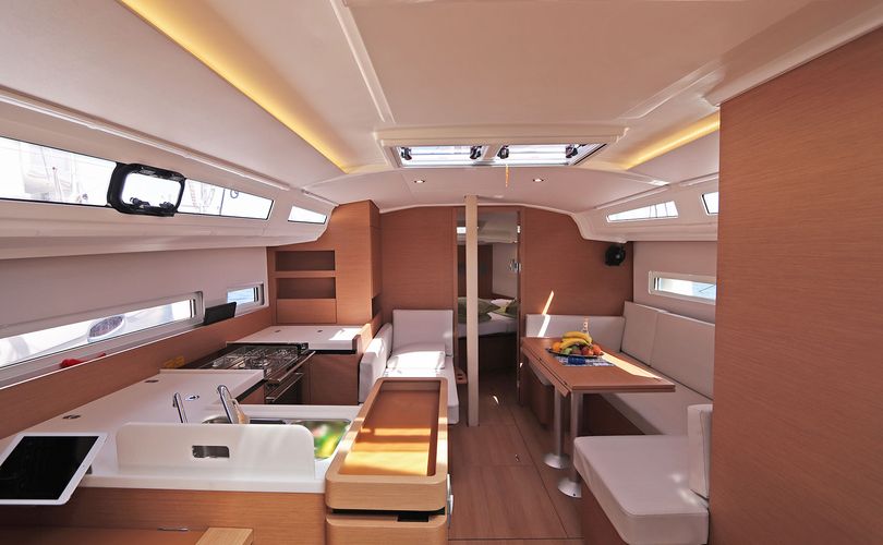 Photo Sun Odyssey 410 (2024)