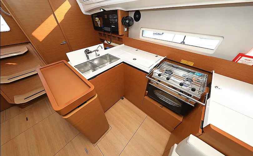 Photo Sun Odyssey 410 (2021)