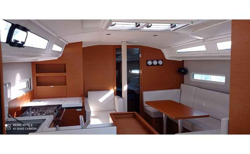 Photo Sun Odyssey 410 (2024)