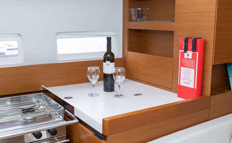 Photo Sun Odyssey 410 (2024)