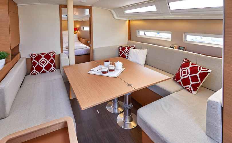 Sun Odyssey 410