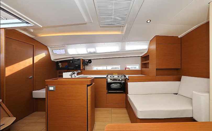 Photo Sun Odyssey 410 (2021)