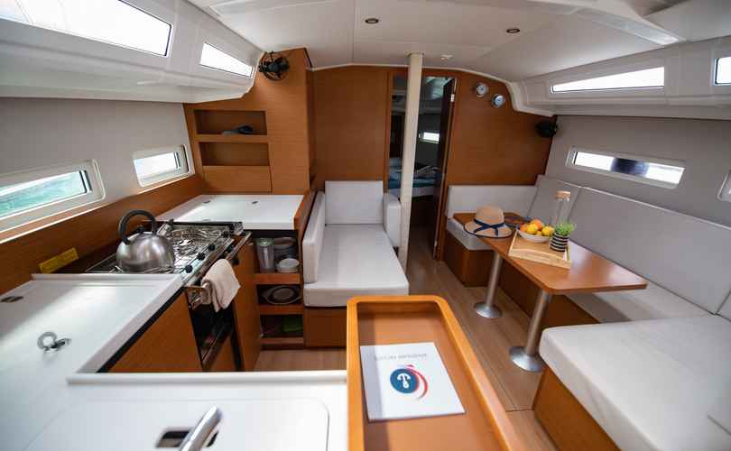 Photo Sun Odyssey 410 (2023)