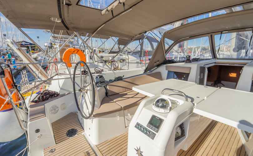 Sun Odyssey 410