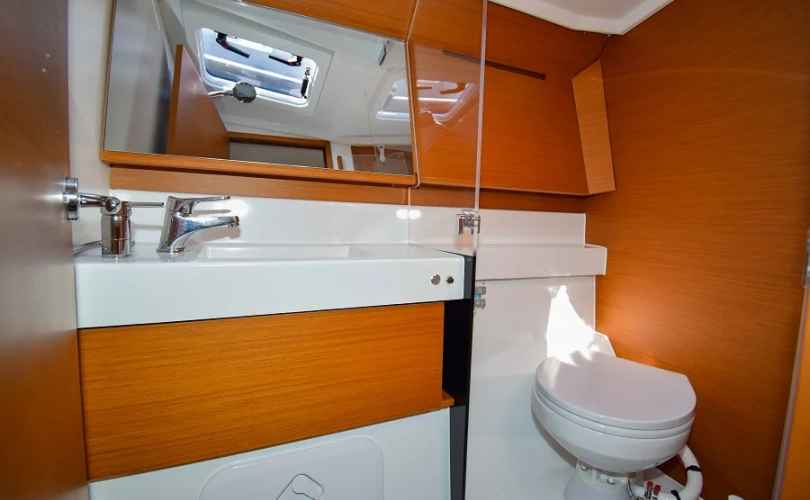 Sun Odyssey 410