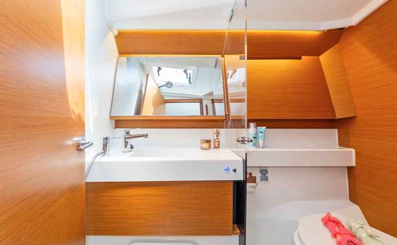 Photo Sun Odyssey 410 (2025)