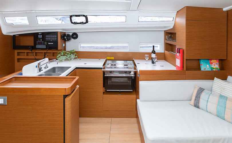 Photo Sun Odyssey 410 (2024)