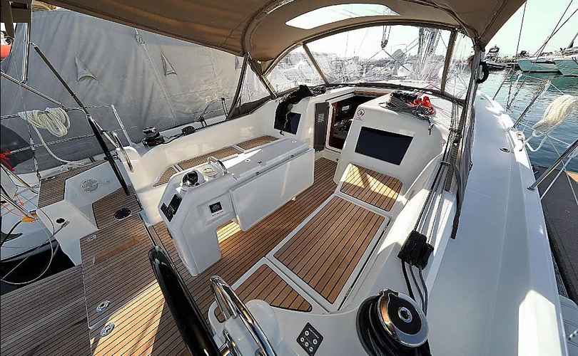 Photo Sun Odyssey 410 (2021)