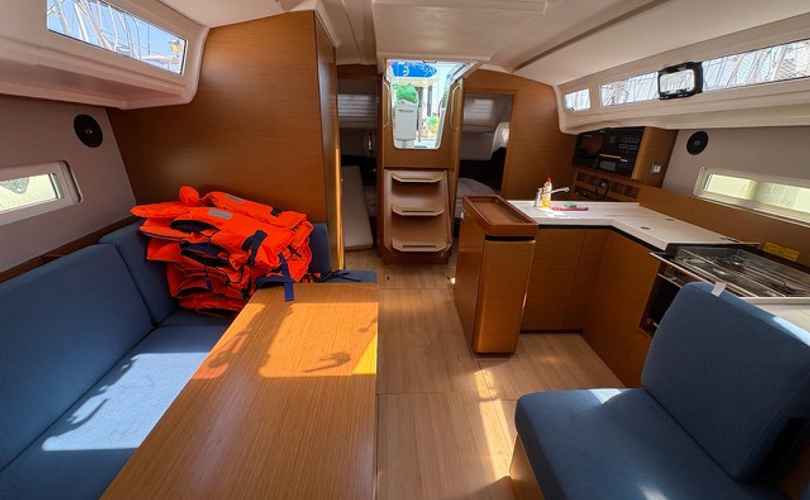 Photo Sun Odyssey 410 (2020)