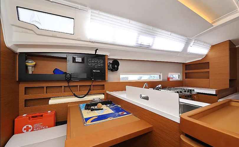 Photo Sun Odyssey 410 (2021)