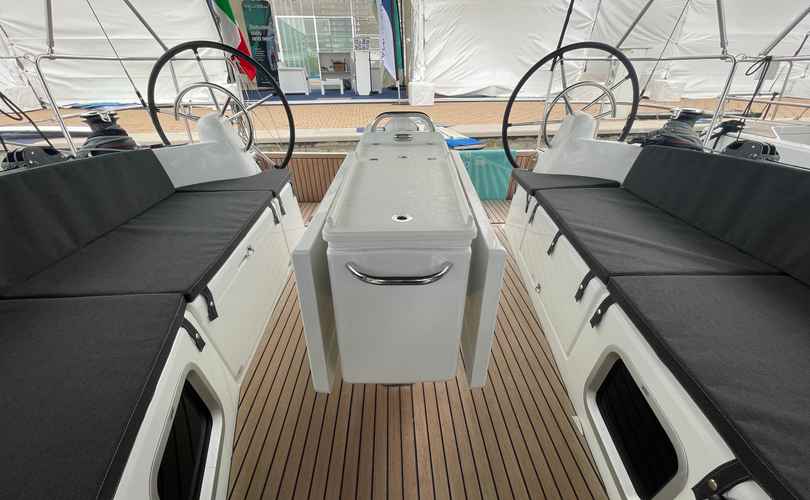Sun Odyssey 410