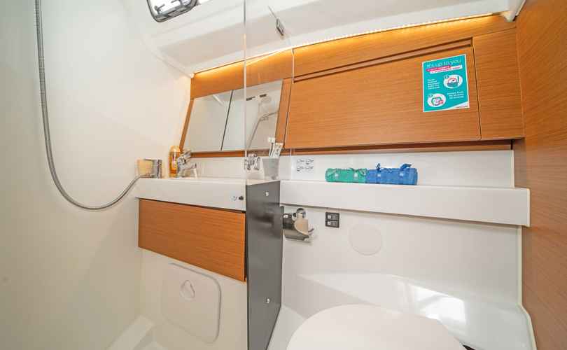 Photo Sun Odyssey 410 (2022)