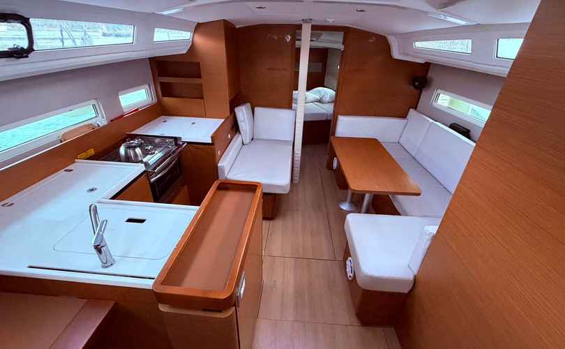 Photo Sun Odyssey 410 (2022)