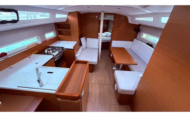 Photo Sun Odyssey 410 (2022)