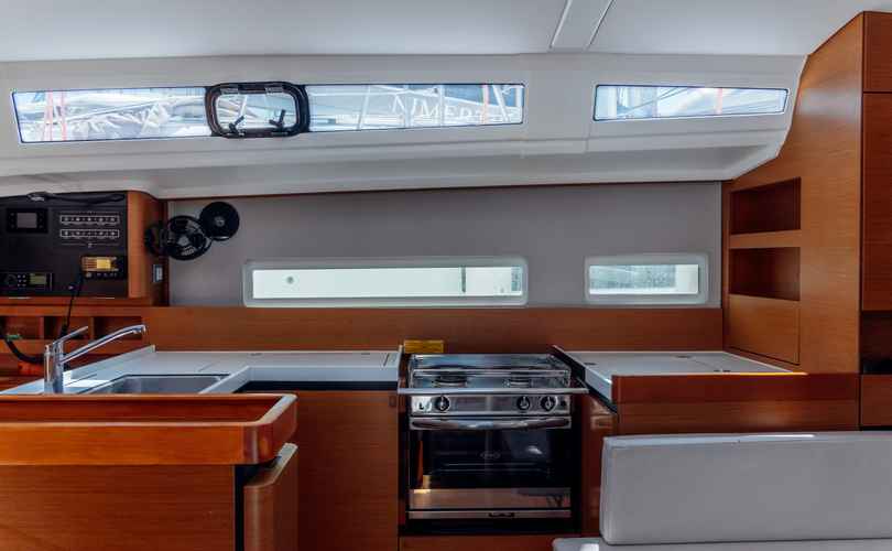Sun Odyssey 410
