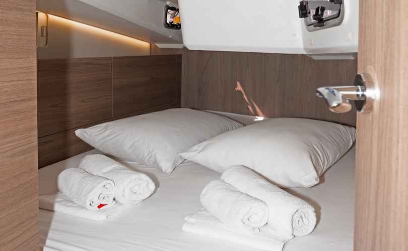 Sun Odyssey 415