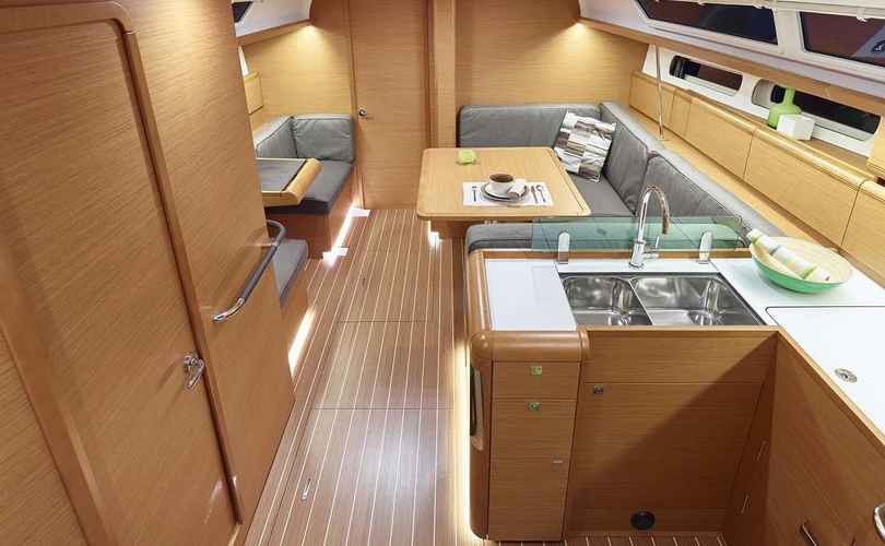 Photo Sun Odyssey 419