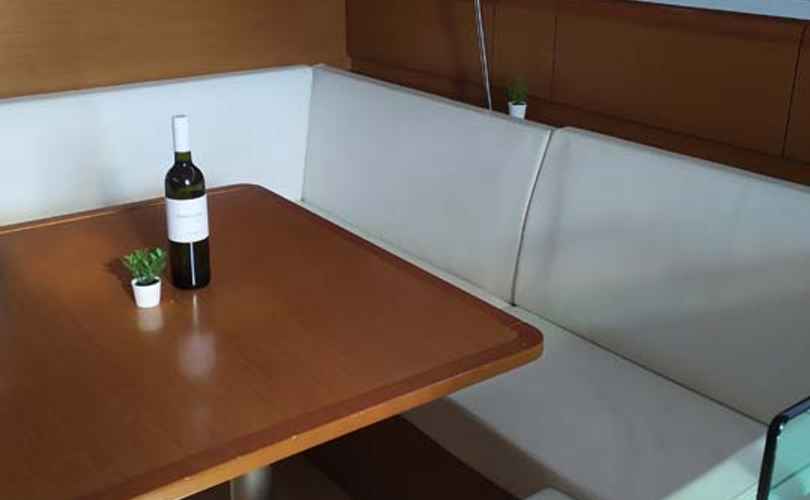 Sun Odyssey 419