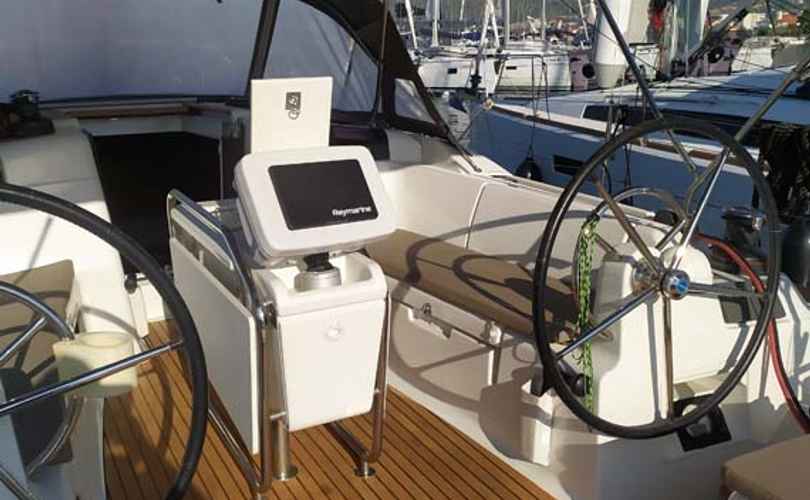 Sun Odyssey 419