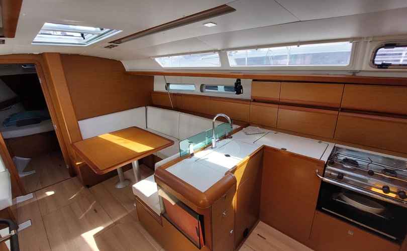 Sun Odyssey 419