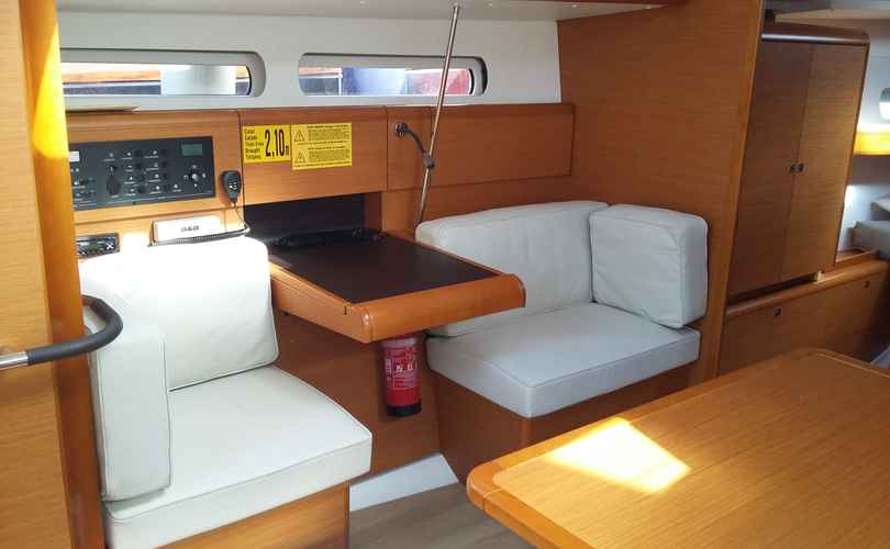 Sun Odyssey 419