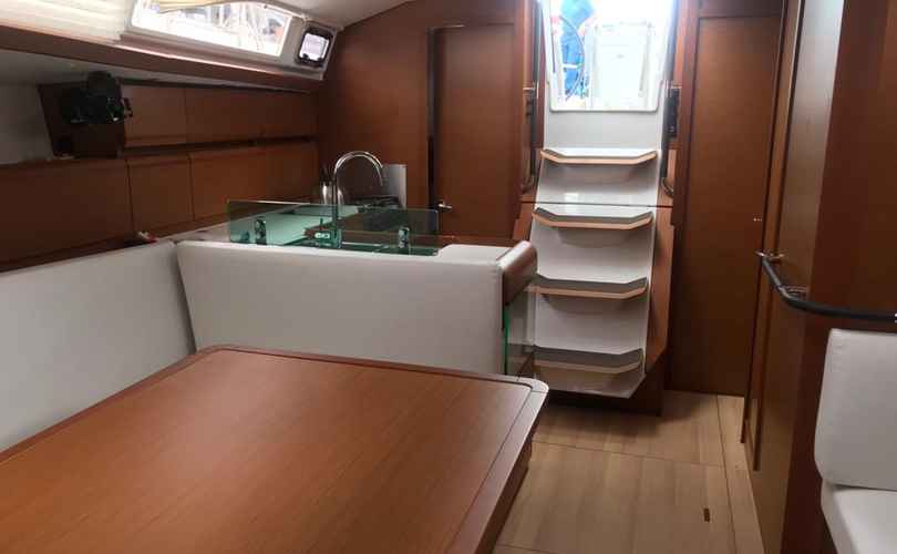 Sun Odyssey 419