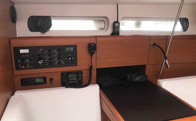 Sun Odyssey 419