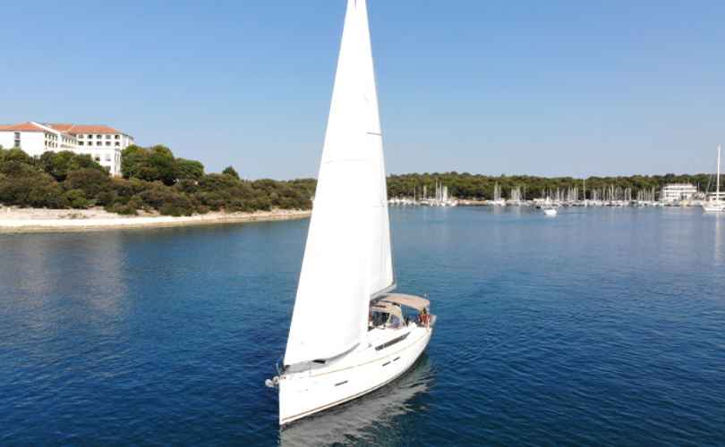 Sun Odyssey 419
