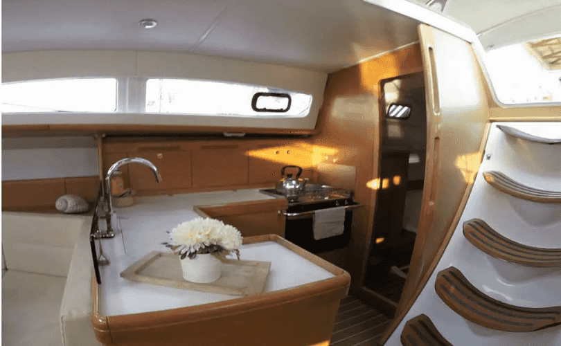 Photo Sun Odyssey 42 DS (2011)
