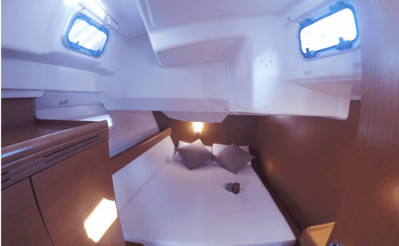 Photo Sun Odyssey 42 DS (2011)
