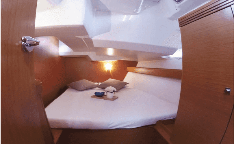 Photo Sun Odyssey 42 DS (2011)