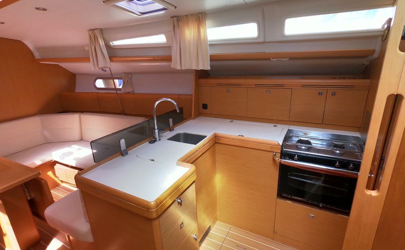 Photo Sun Odyssey 42i (2012)