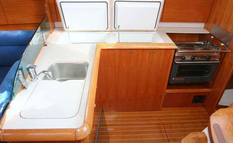 Photo Sun Odyssey 43 (2004)