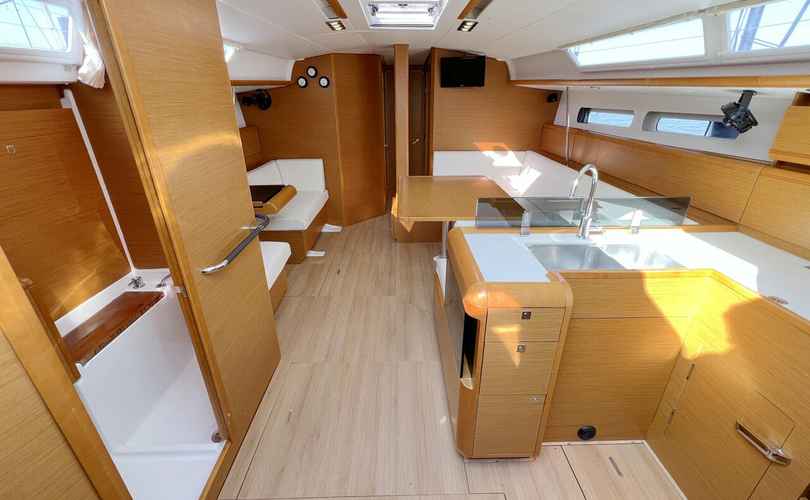 Sun Odyssey 439