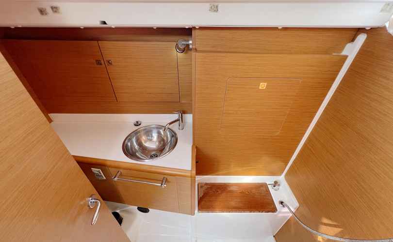 Sun Odyssey 439