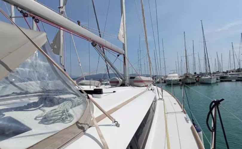 Photo Sun Odyssey 439 (2014)