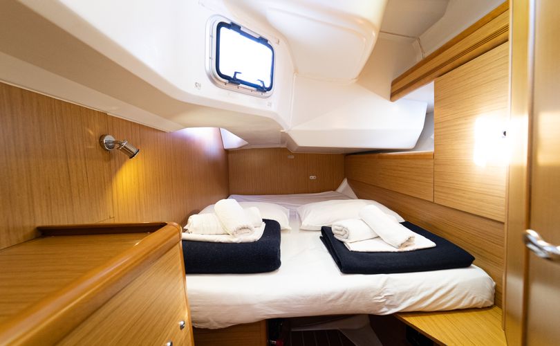 Sun Odyssey 44i