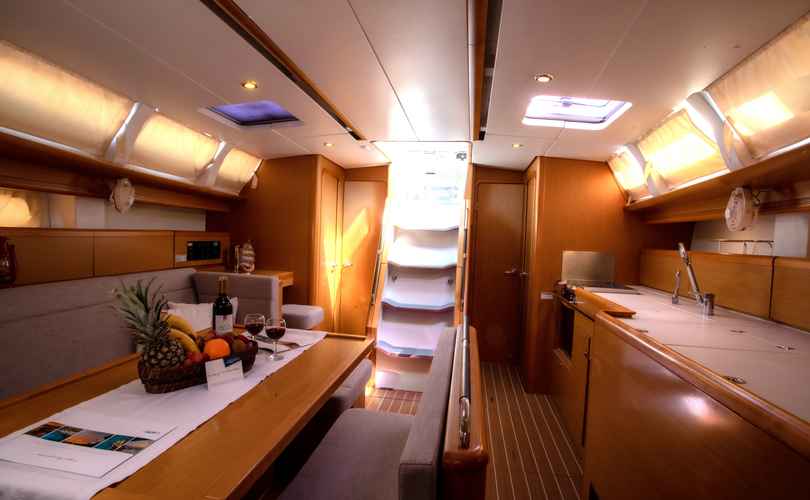 Photo Sun Odyssey 44i (2011)